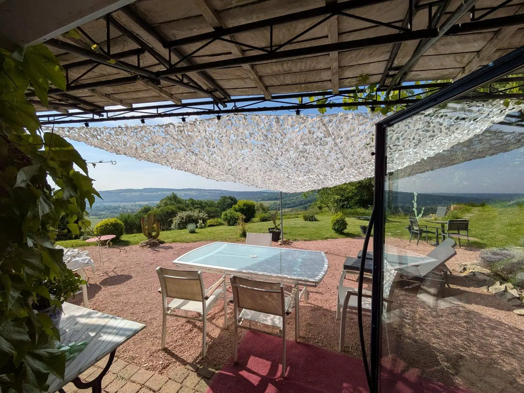 White Camo Netting Sun Shelter